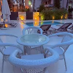 Apartman Swiss Qerret